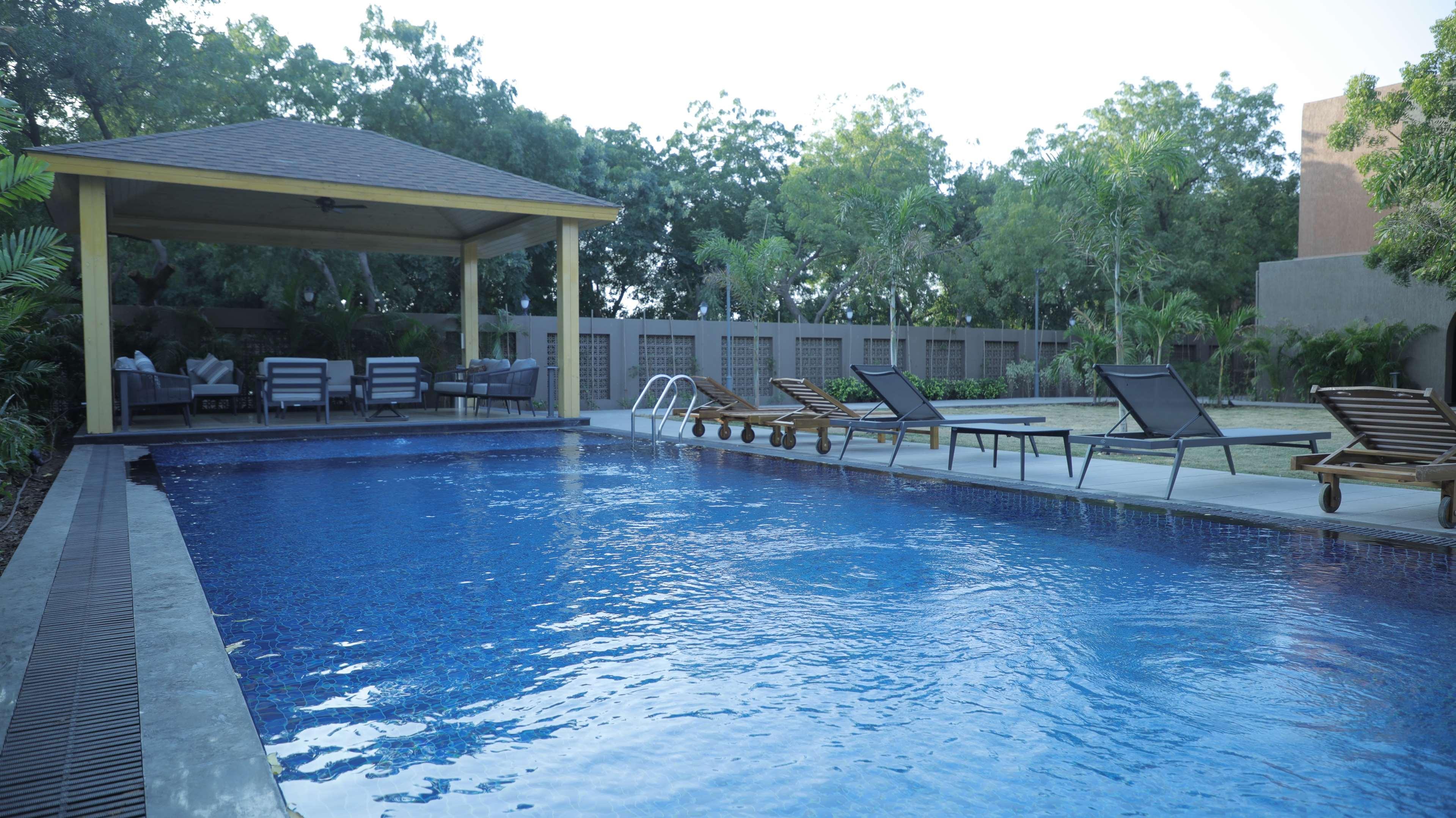 Radisson Resort & Spa Kandla Gāndhīdhām Dış mekan fotoğraf