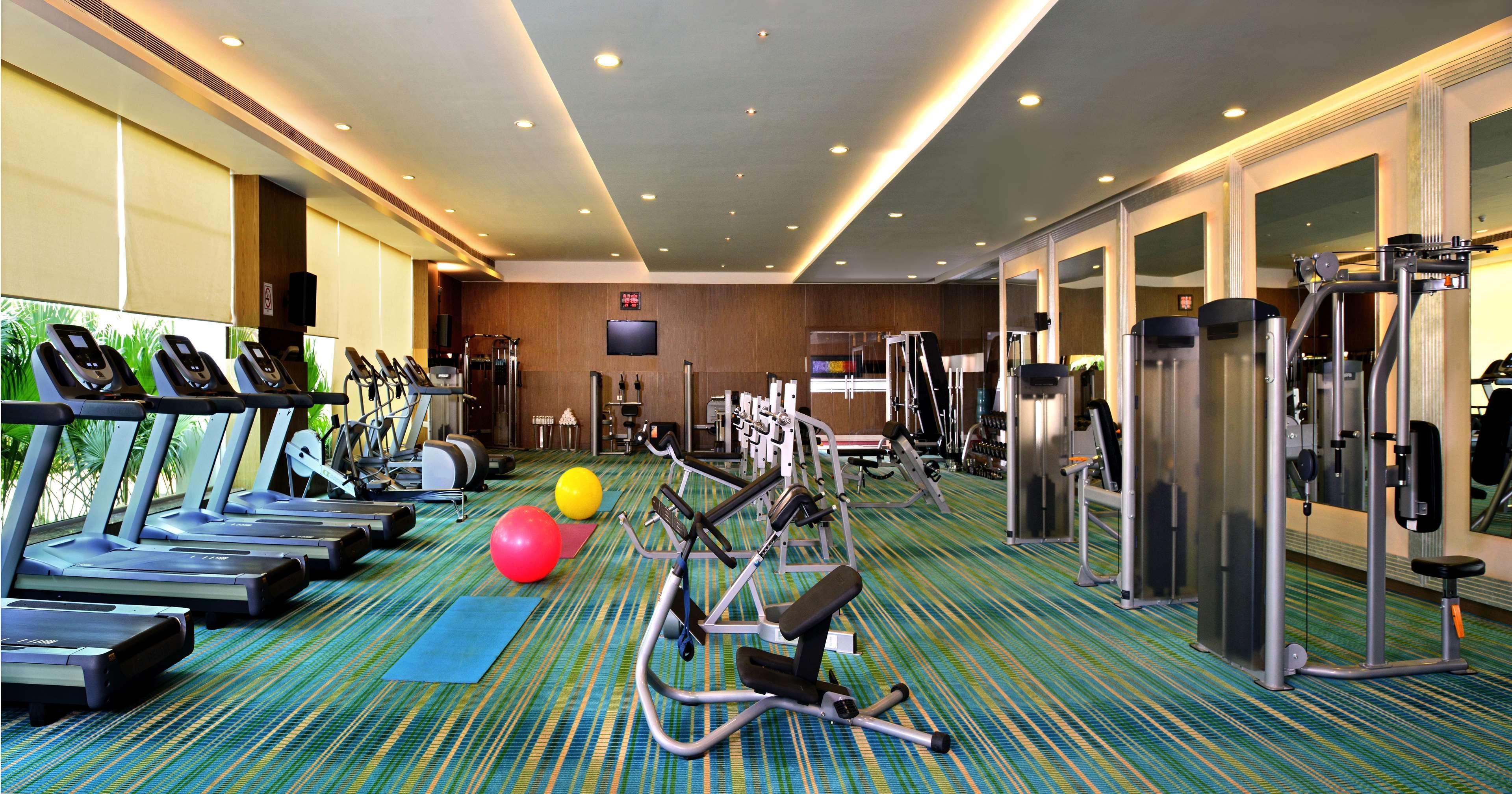 Radisson Resort & Spa Kandla Gāndhīdhām Dış mekan fotoğraf