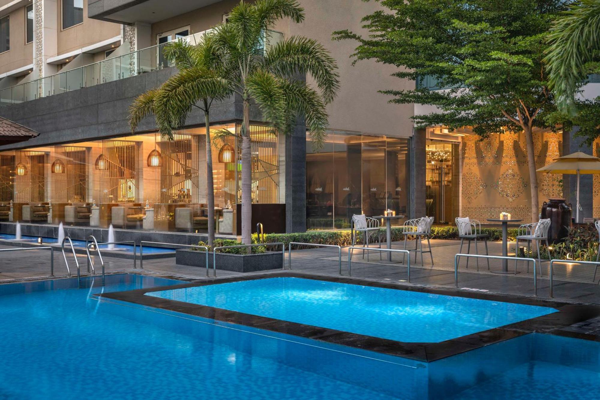 Radisson Resort & Spa Kandla Gāndhīdhām Dış mekan fotoğraf