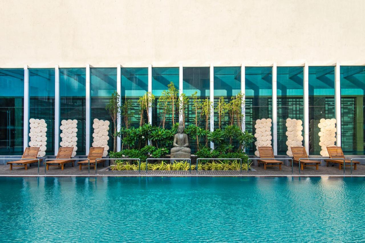 Radisson Resort & Spa Kandla Gāndhīdhām Dış mekan fotoğraf